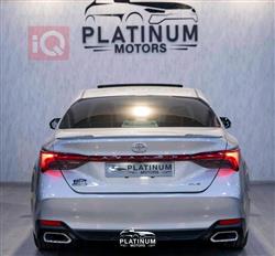 تويوتا أفالون